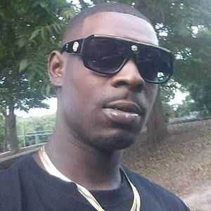 Meet your Posher, Wayne